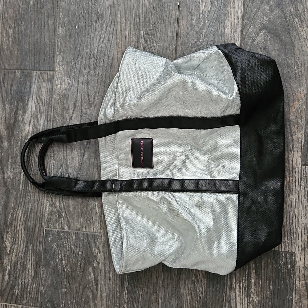 Victorias Secret Large Weekender Tote Getaway Bag Duffle